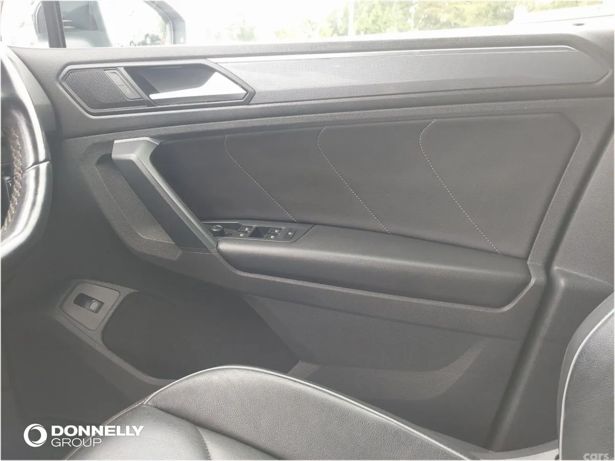 Volkswagen Tiguan Estate, Diesel, 2019, Black