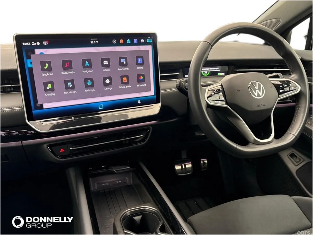 Volkswagen ID.7 Estate, Electric, 2026, Blue