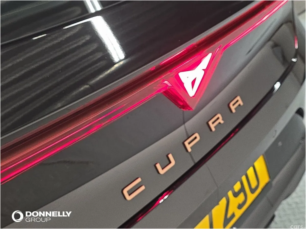 Cupra Leon Hatchback, Petrol, 2026, Black