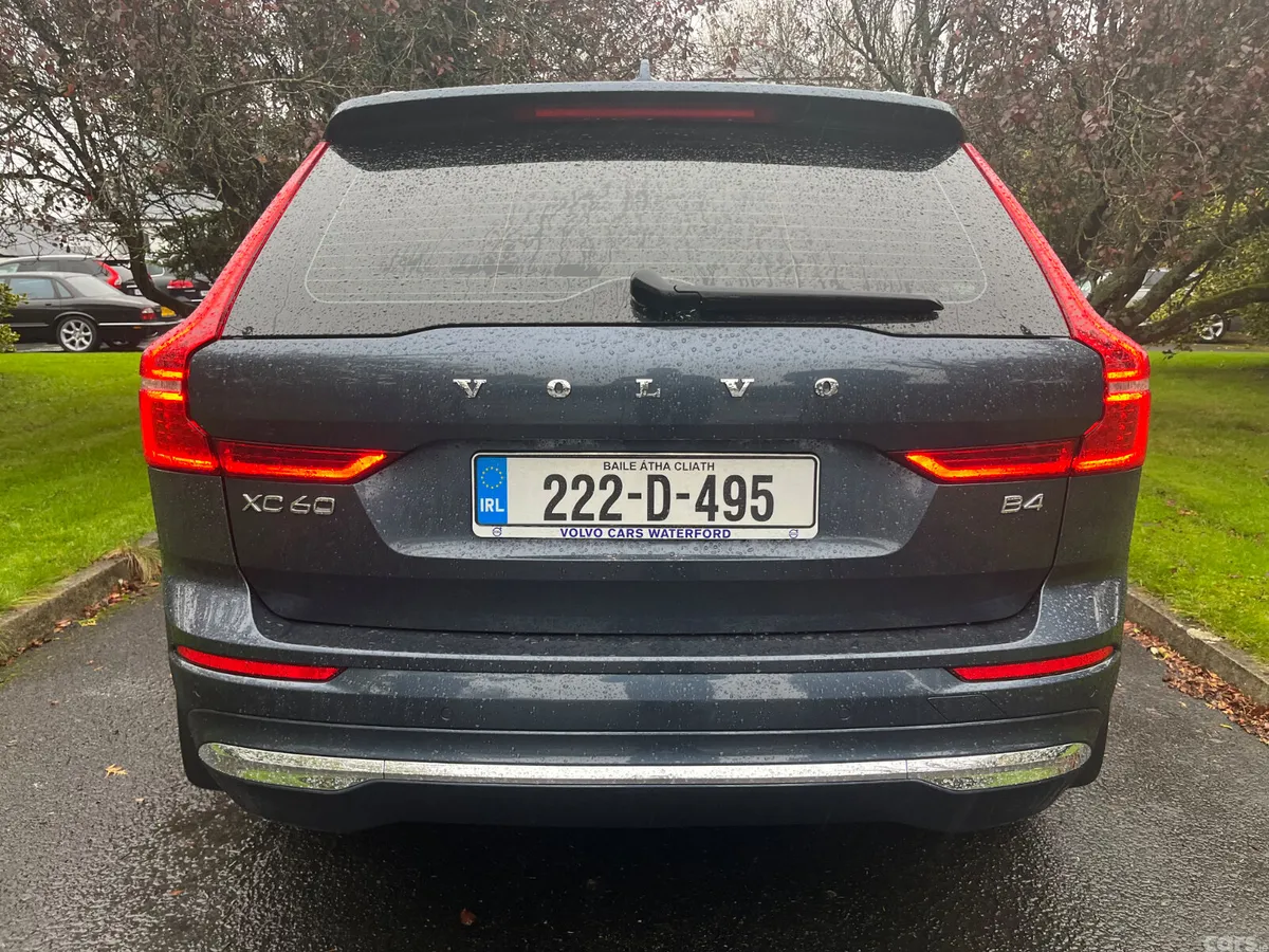 Volvo XC60 SUV, Diesel, 2022, Blue