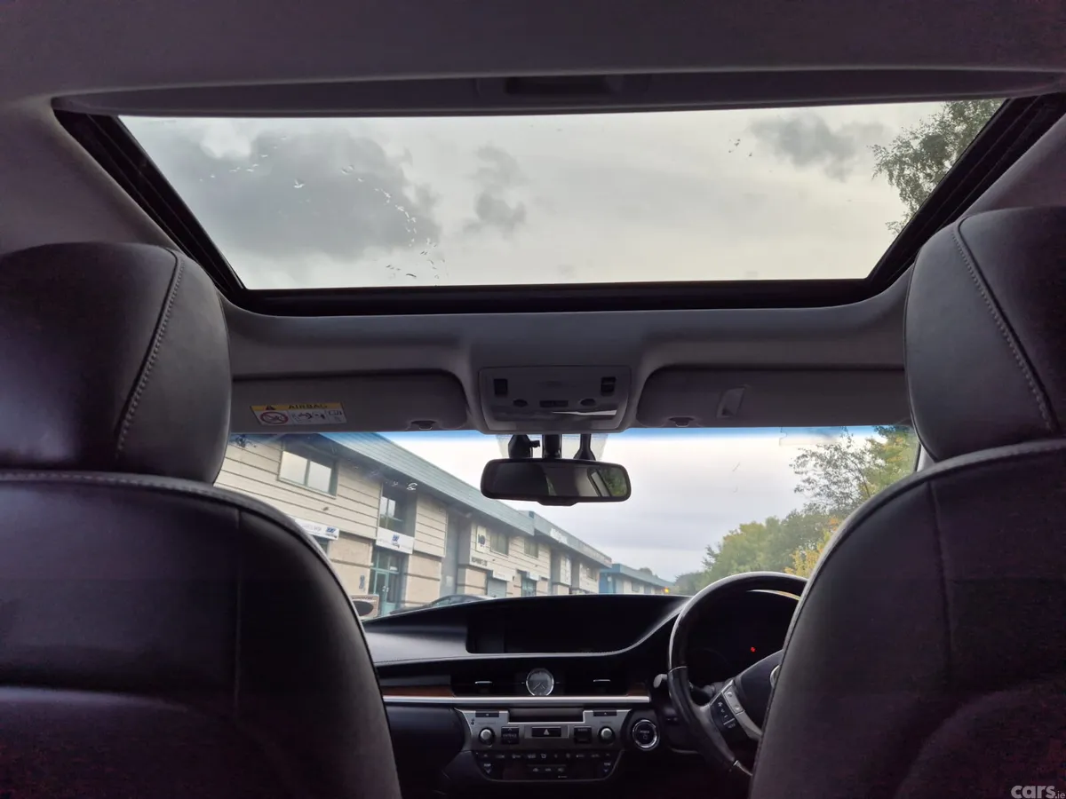Lexus ES Saloon, Petrol Hybrid, 2015, Grey