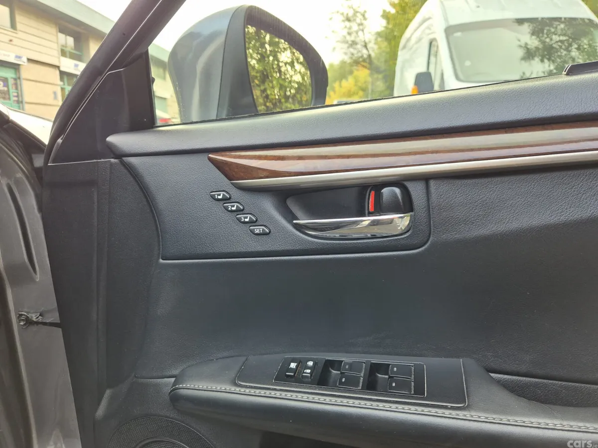Lexus ES Saloon, Petrol Hybrid, 2015, Grey
