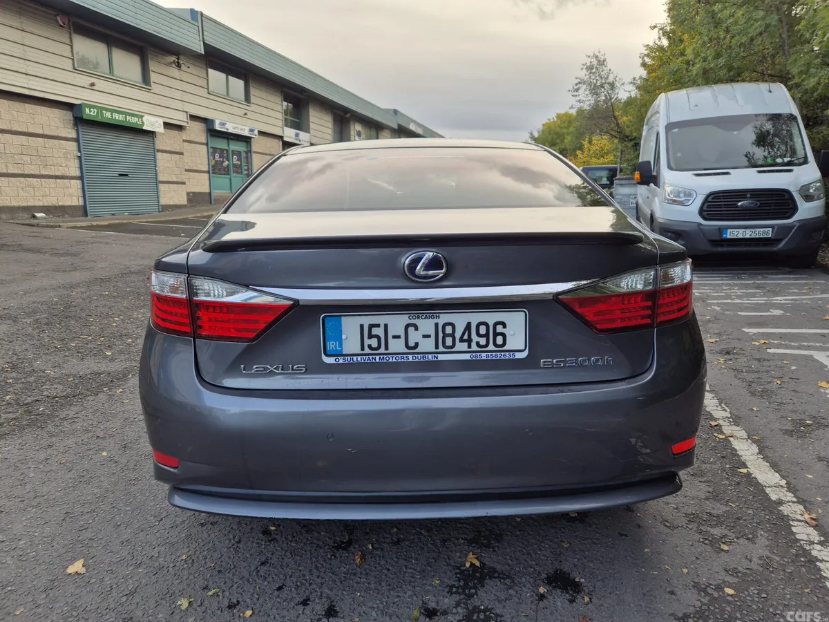 Lexus ES Saloon, Petrol Hybrid, 2015, Grey