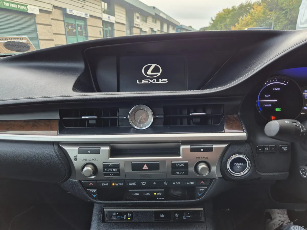 Lexus ES Saloon, Petrol Hybrid, 2015, Grey