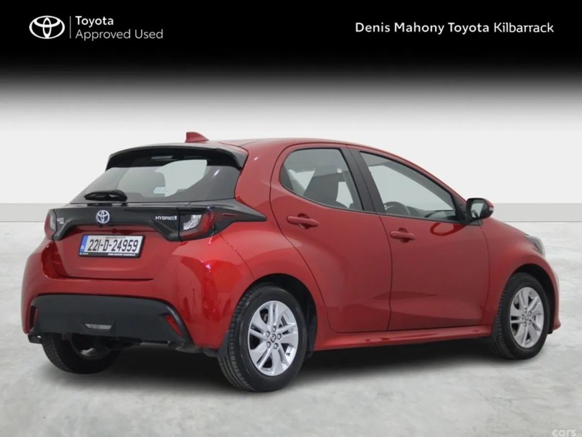 Toyota Yaris Hatchback, Petrol Hybrid, 2022, Red
