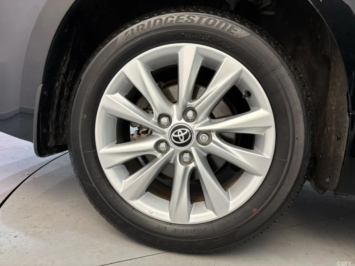 Toyota Corolla Estate, Petrol Hybrid, 2025, Black