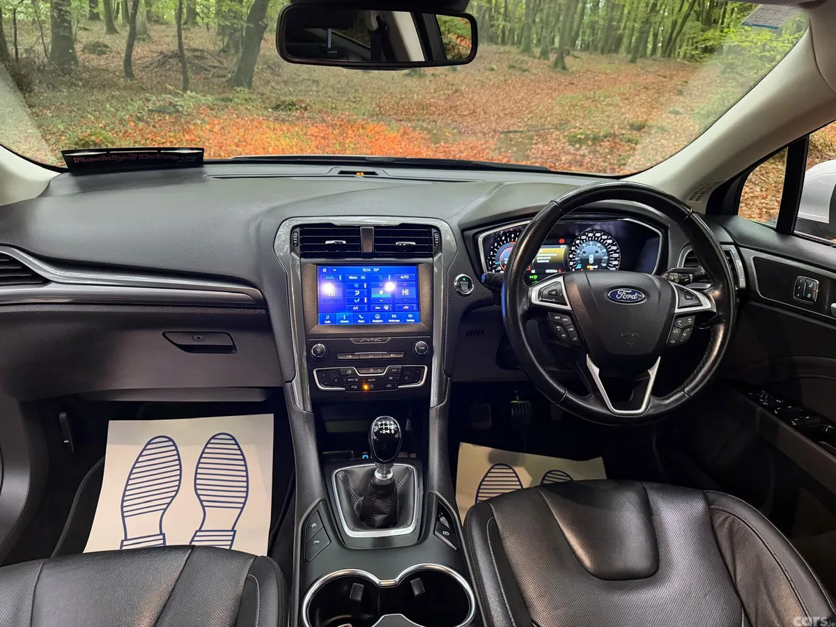 Ford Mondeo Hatchback, Diesel, 2021, Grey