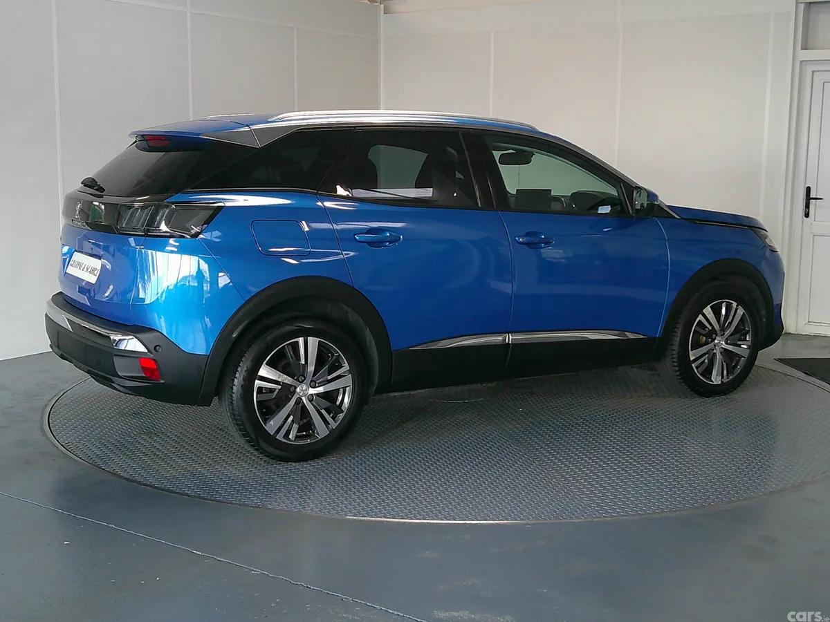 Peugeot 3008 SUV, Diesel, 2021, Blue