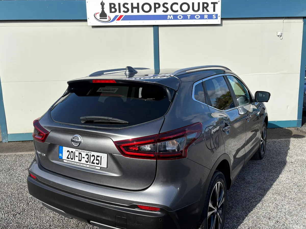 Nissan Qashqai Hatchback, Diesel, 2020, Grey