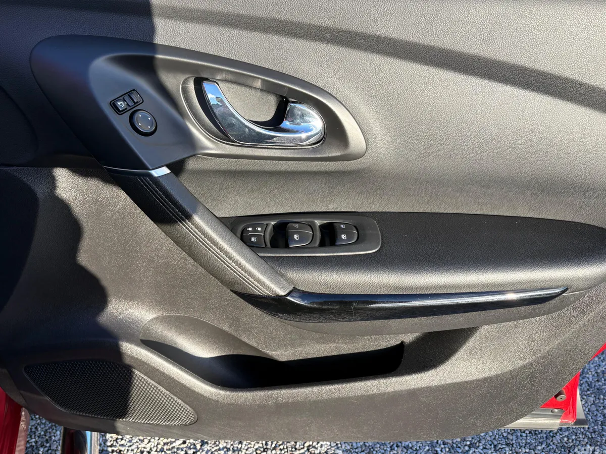 Renault Kadjar SUV, Diesel, 2017, Red