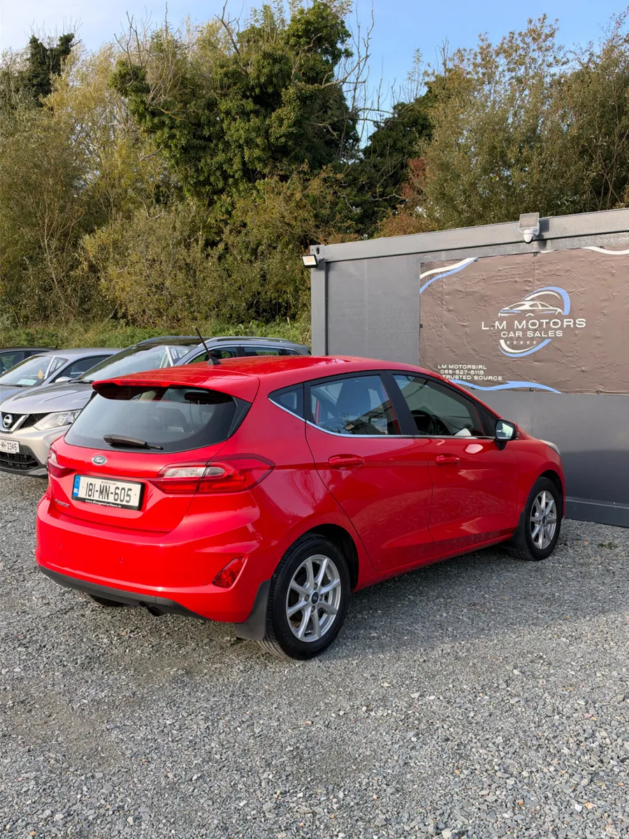 Ford Fiesta Hatchback, Petrol, 2018, Red