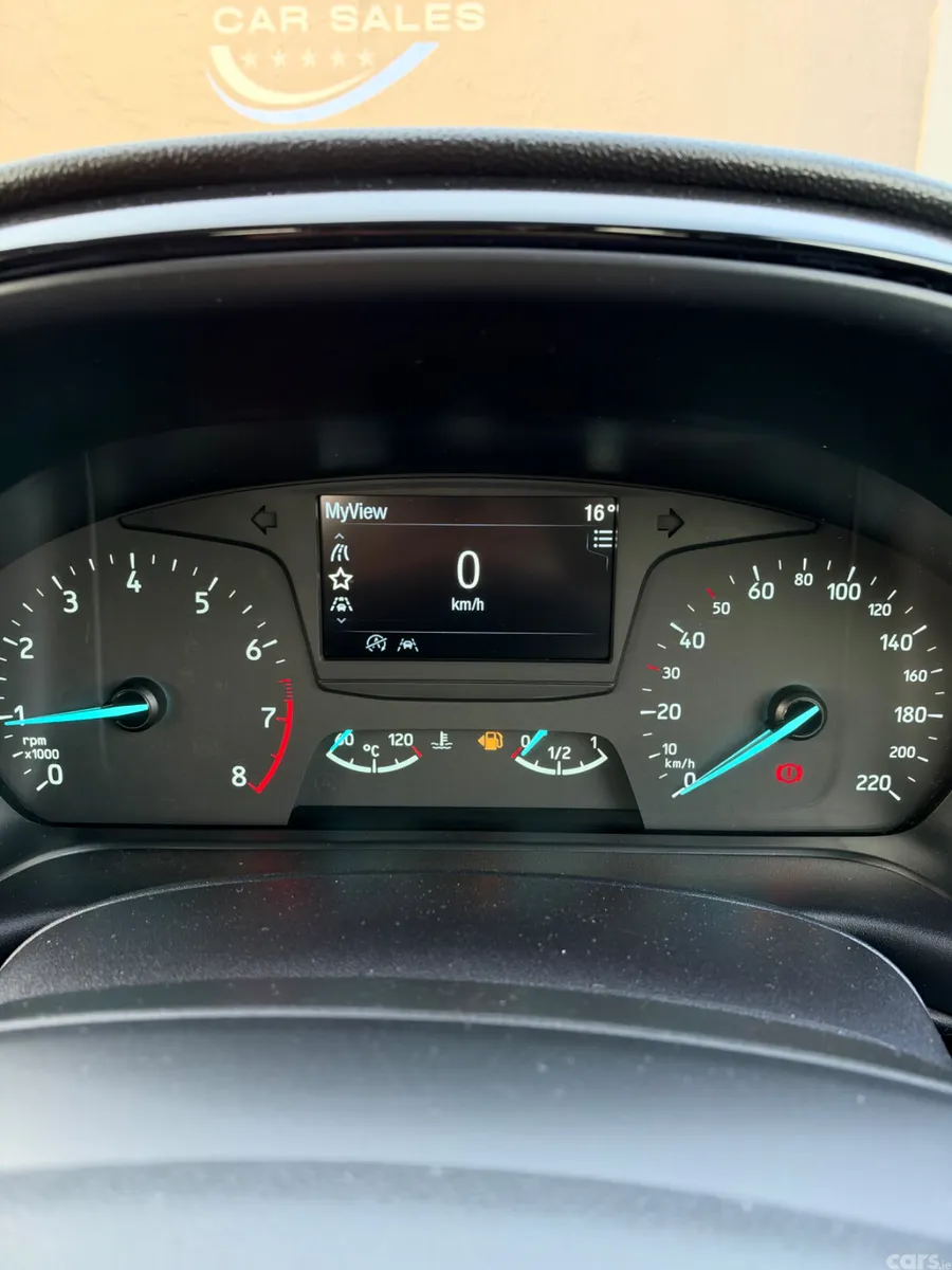 Ford Fiesta Hatchback, Petrol, 2018, Red