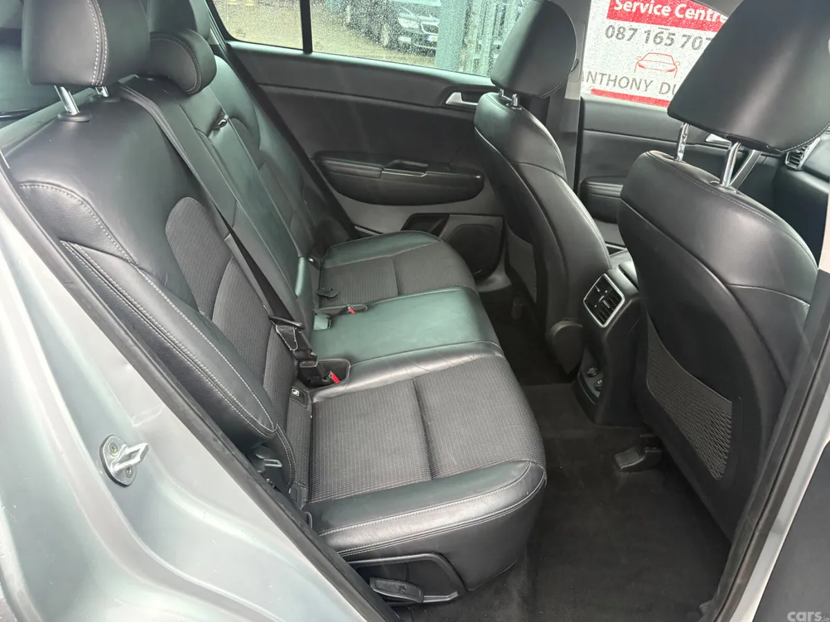Kia Sportage SUV, Diesel, 2016, Silver