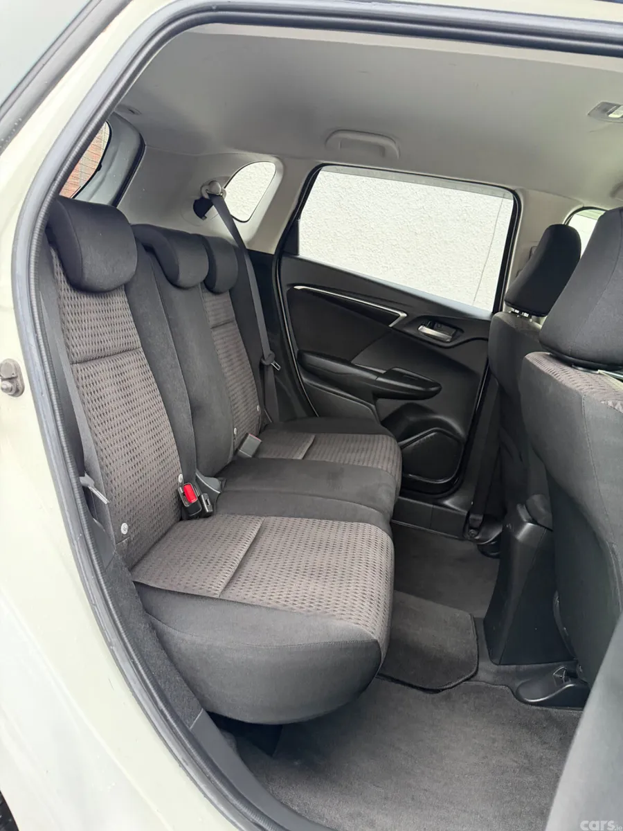 Honda Fit Hatchback, Petrol Hybrid, 2019, White