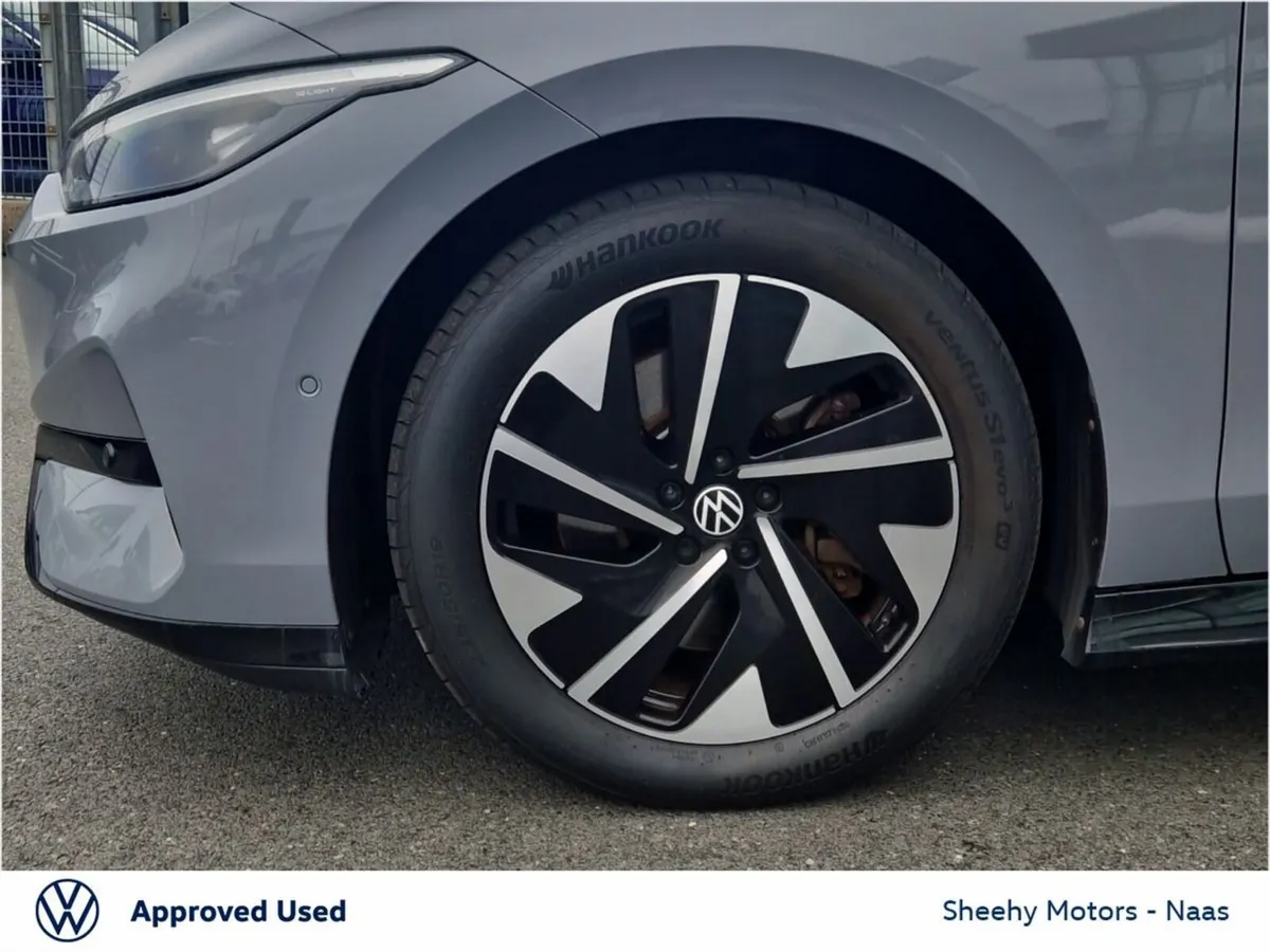 Volkswagen ID.7 Saloon, Electric, 2024, Grey