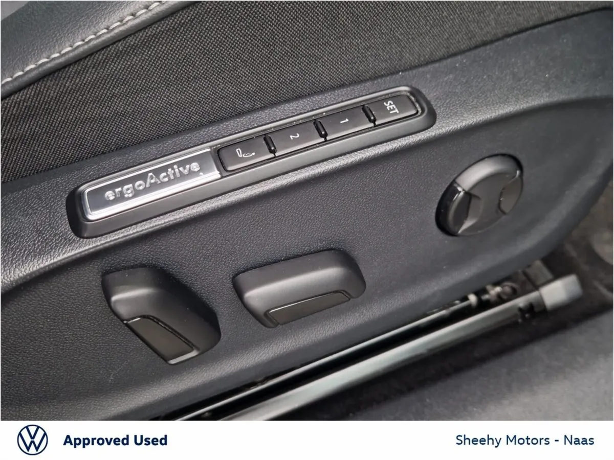 Volkswagen ID.7 Saloon, Electric, 2024, Grey