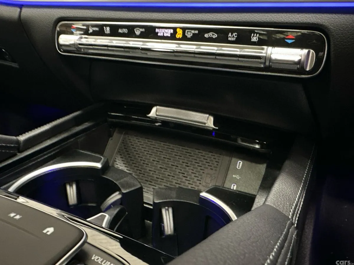 Mercedes-Benz GLE SUV, Petrol Plug-in Hybrid, 2026, Blue