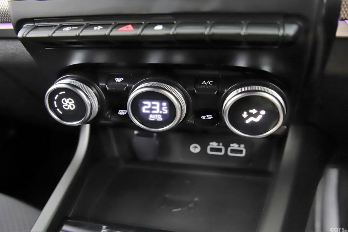 Renault Arkana SUV, Petrol, 2024, Black