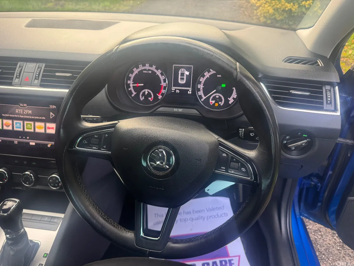 Skoda Octavia Saloon, Diesel, 2019, Blue