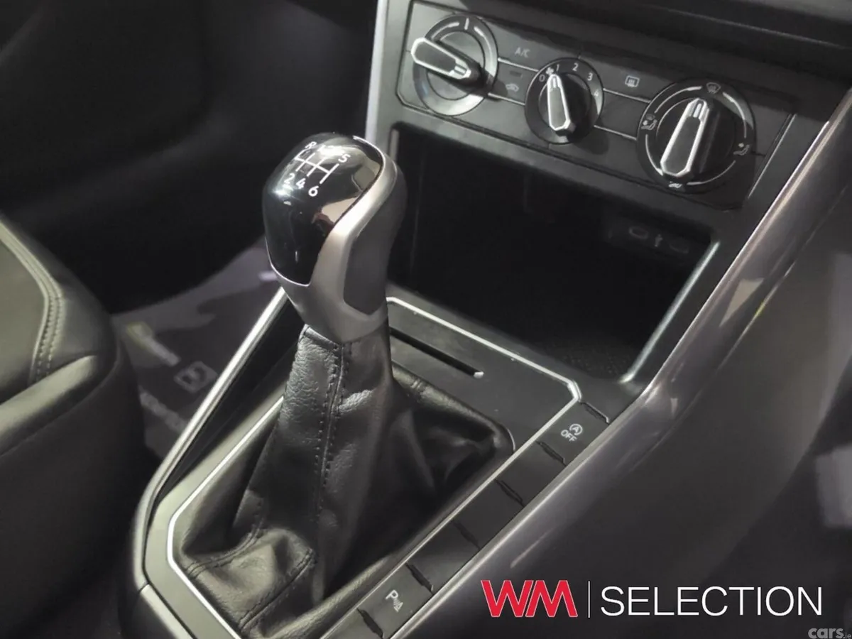 Volkswagen Taigo Estate, Petrol, 2024, Black
