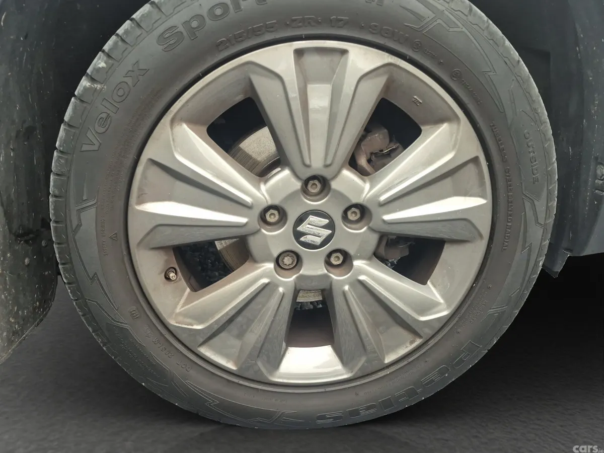 Suzuki Vitara SUV, Petrol, 2021, Grey