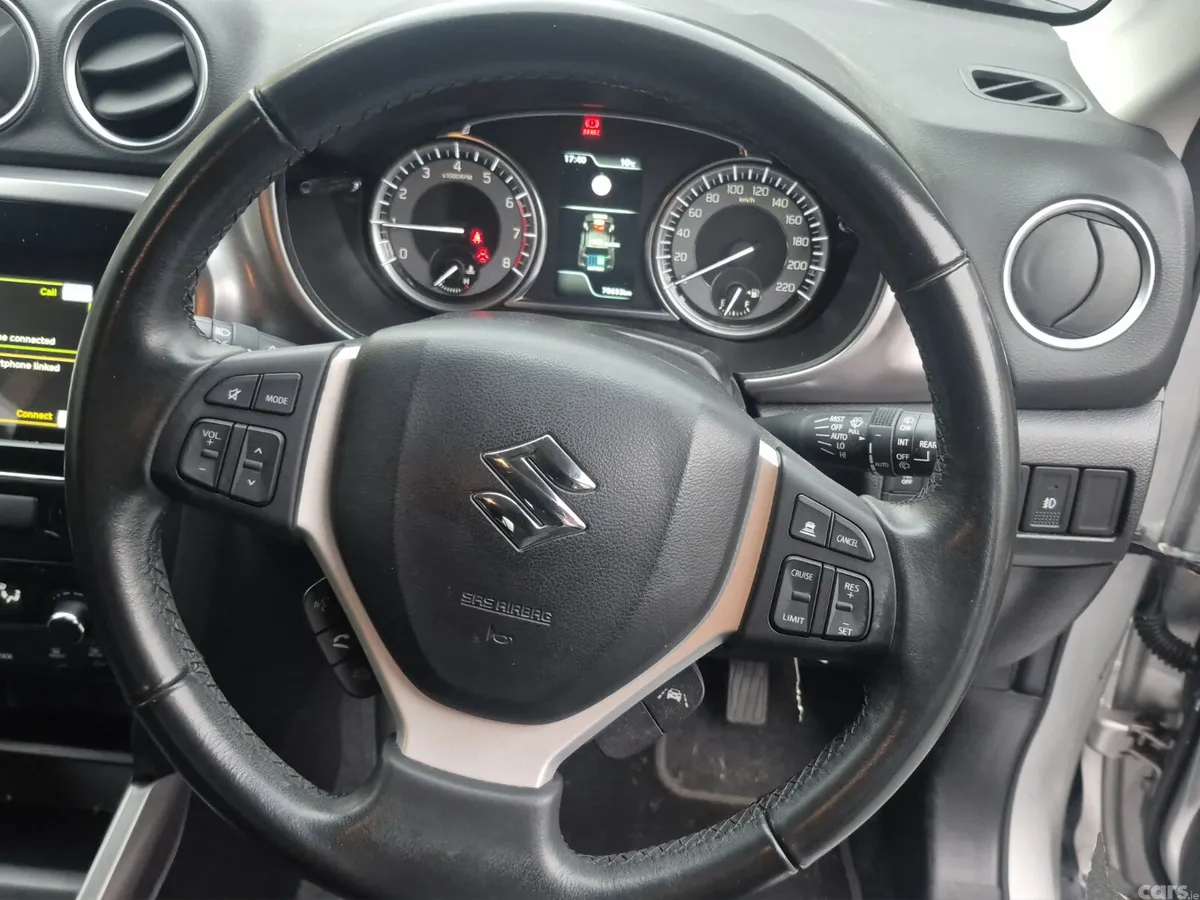 Suzuki Vitara SUV, Petrol, 2021, Grey