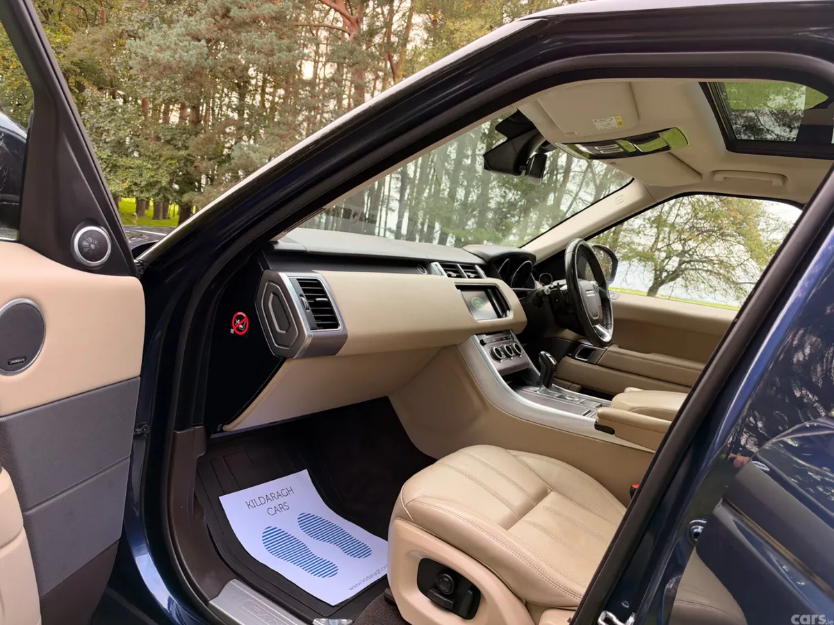 Land Rover Range Rover Sport SUV, Diesel, 2015, Blue