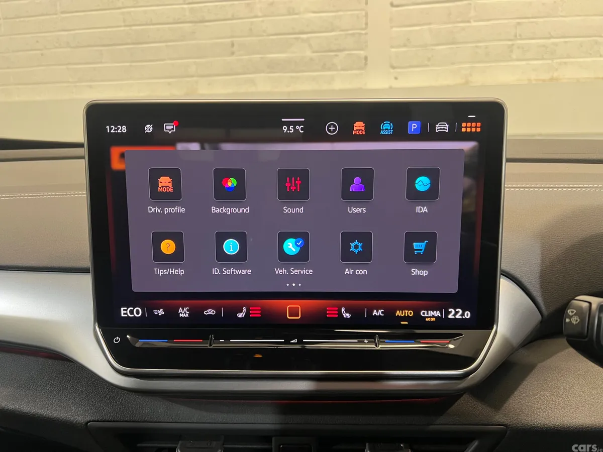 Volkswagen ID.4 SUV, Electric, 2024, Grey