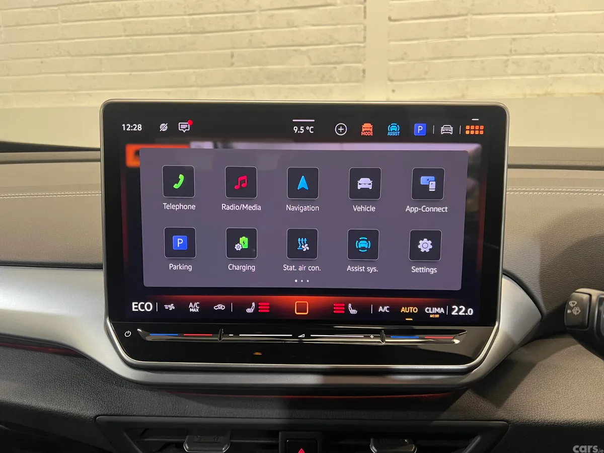 Volkswagen ID.4 SUV, Electric, 2024, Grey