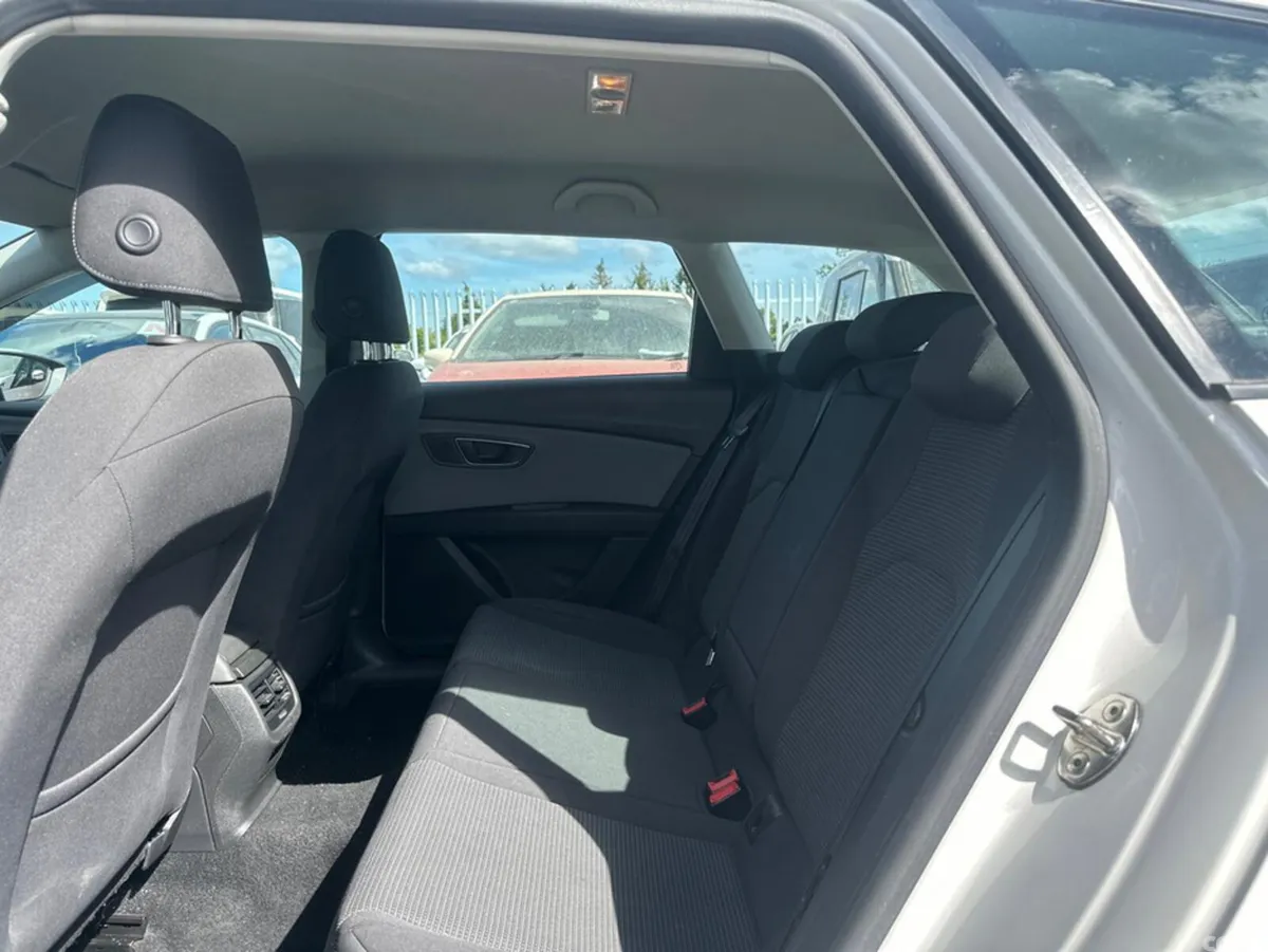 SEAT Leon Estate, Diesel, 2018, White
