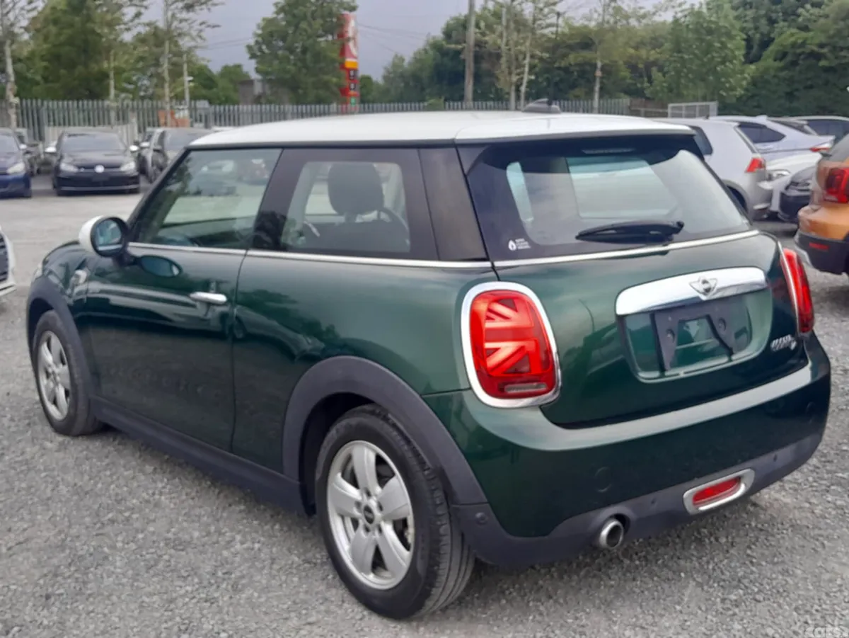 Mini Cooper Hatchback, Diesel, 2018, Green