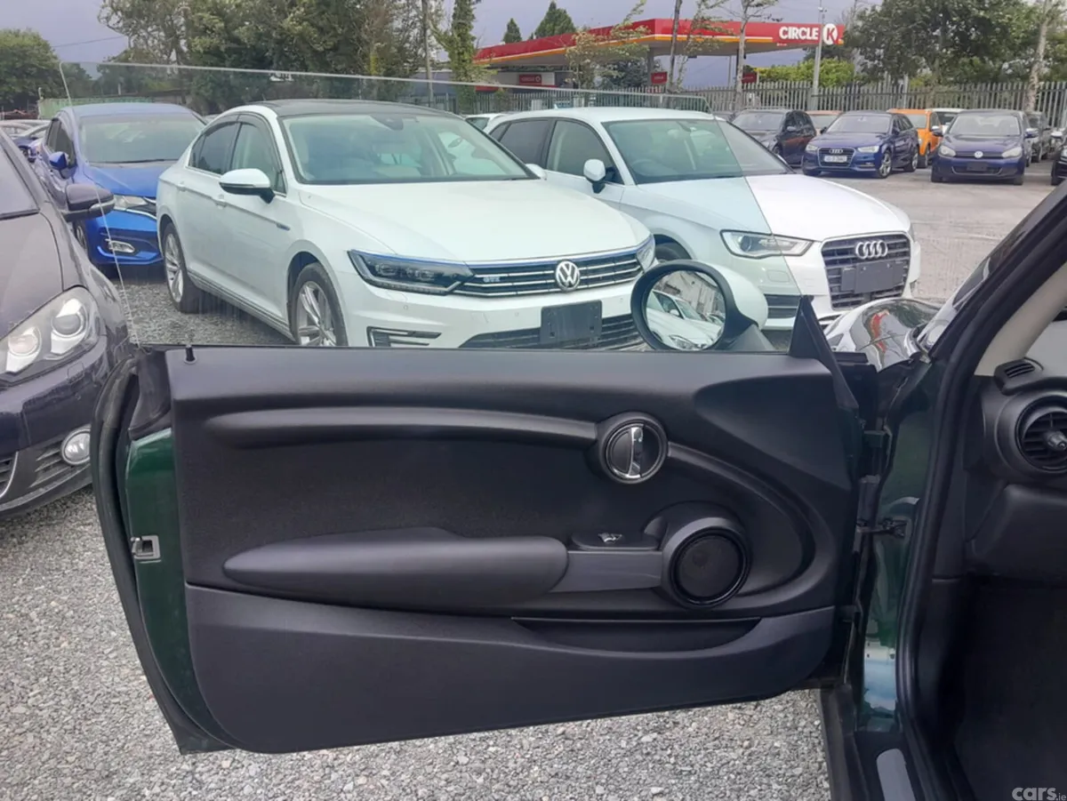 Mini Cooper Hatchback, Diesel, 2018, Green