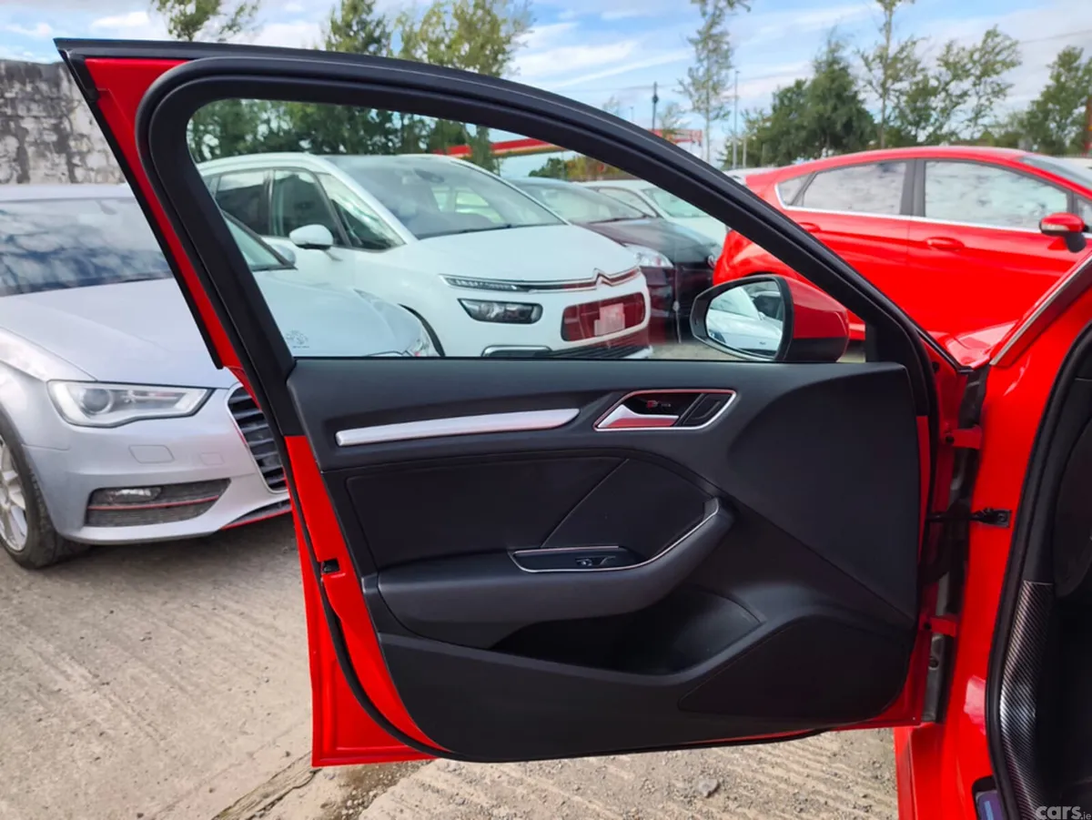 Audi A3 Hatchback, Petrol Plug-in Hybrid, 2015, Red