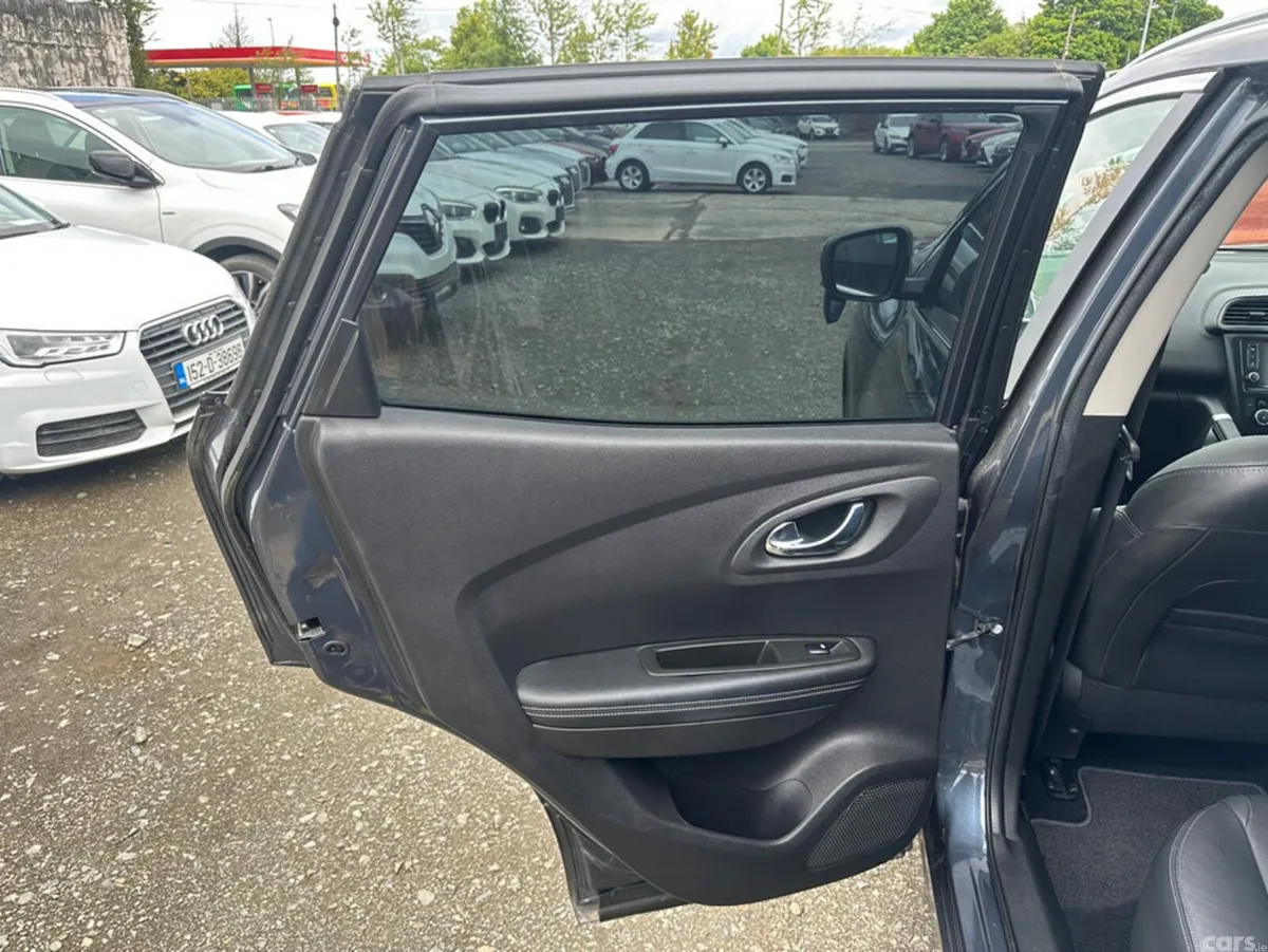 Renault Kadjar SUV, Petrol, 2018, Grey