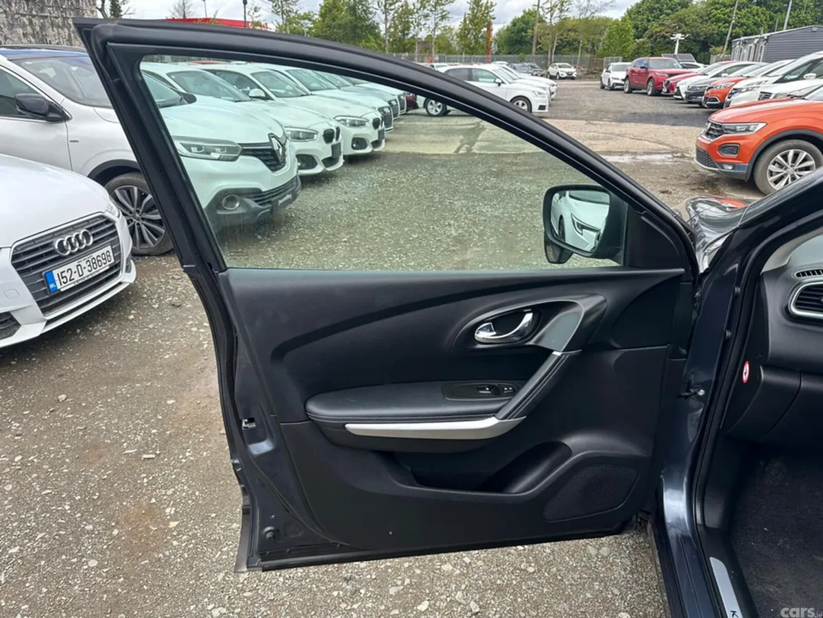 Renault Kadjar SUV, Petrol, 2018, Grey