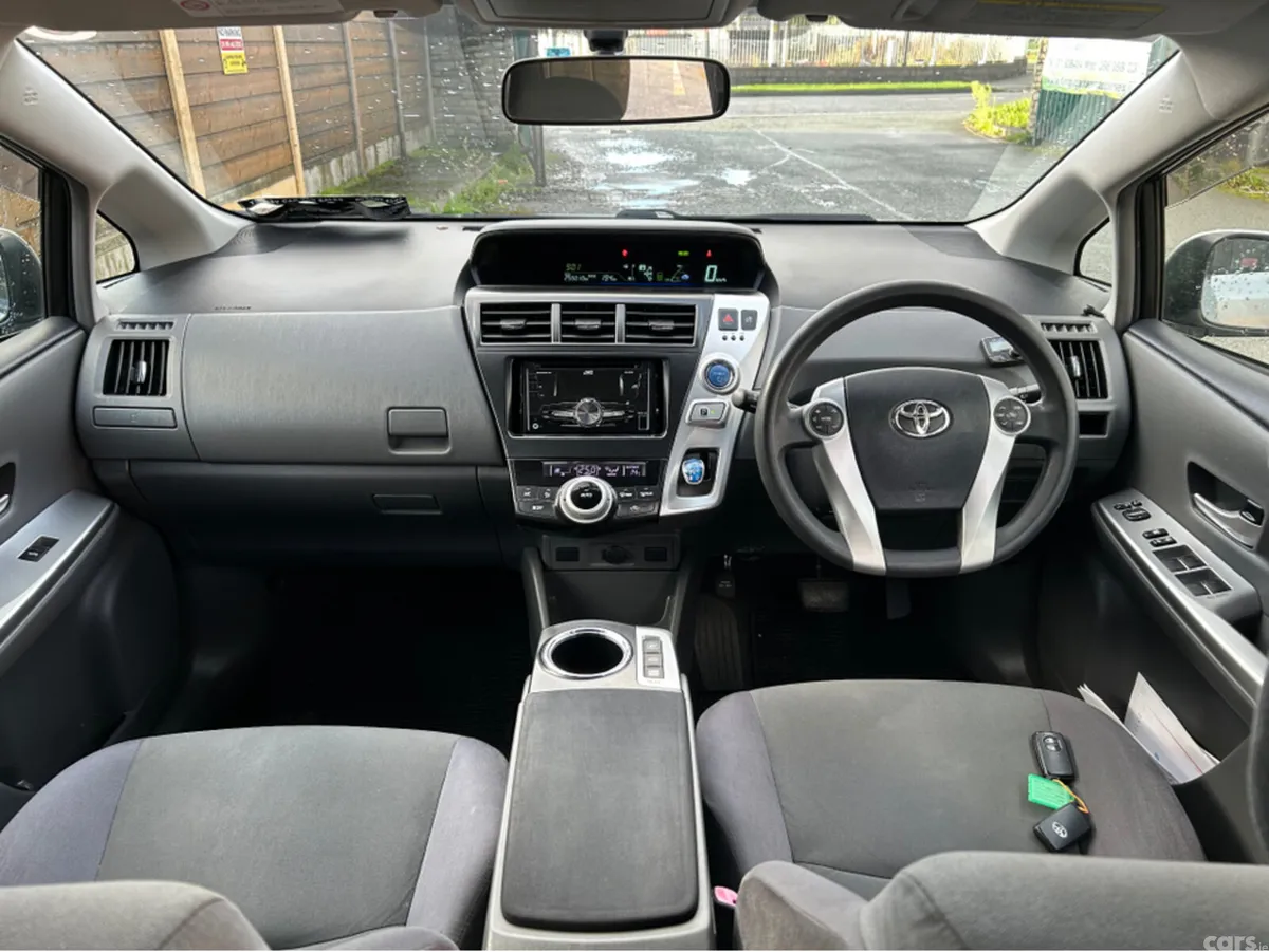 Toyota Prius Hatchback, Petrol Hybrid, 2012, Silver