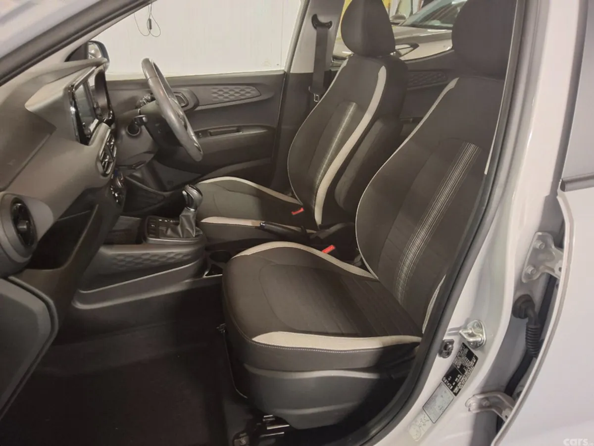 Hyundai i10 Hatchback, Petrol, 2024, Grey