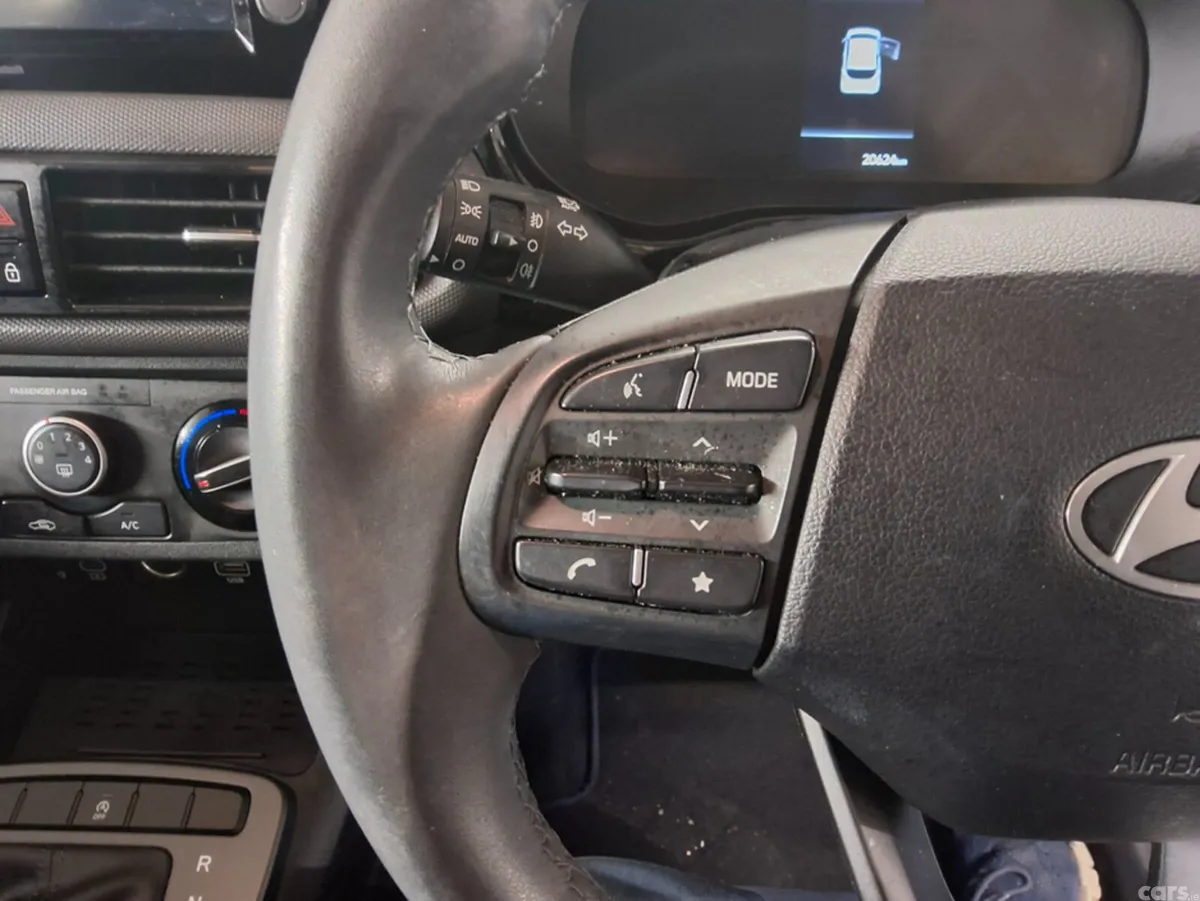 Hyundai i10 Hatchback, Petrol, 2024, Grey