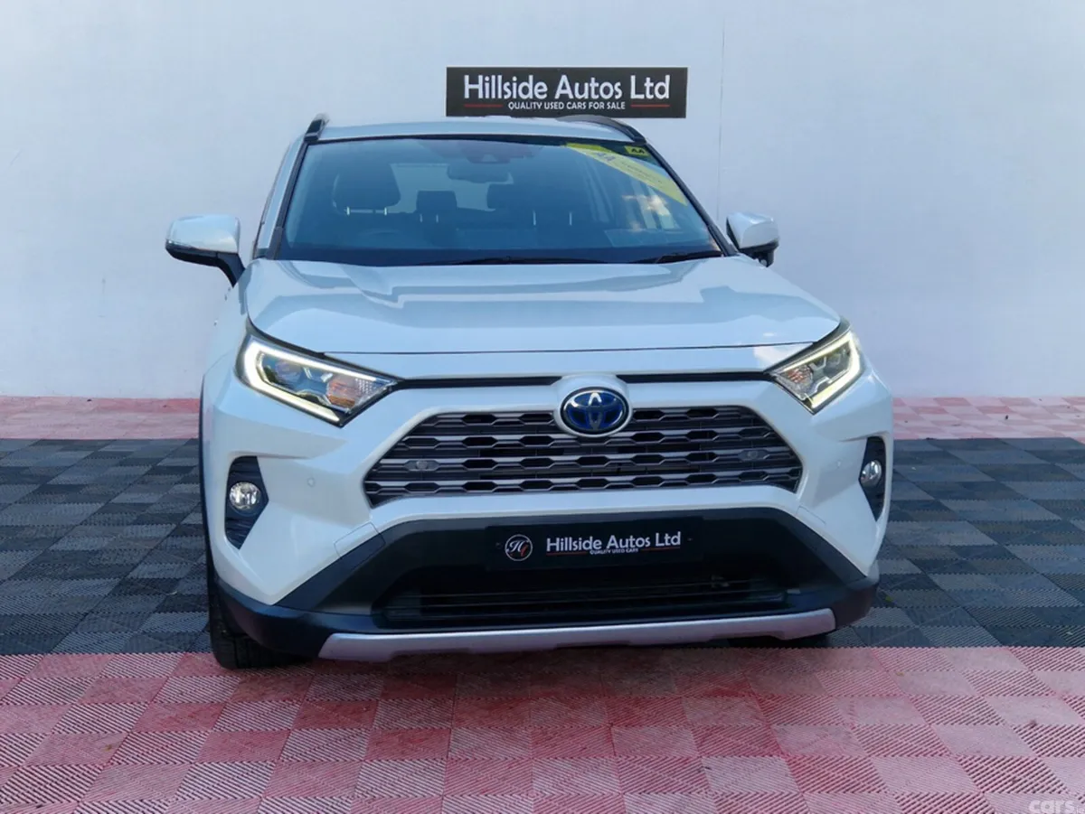 Toyota RAV4 SUV, Petrol Hybrid, 2019, White