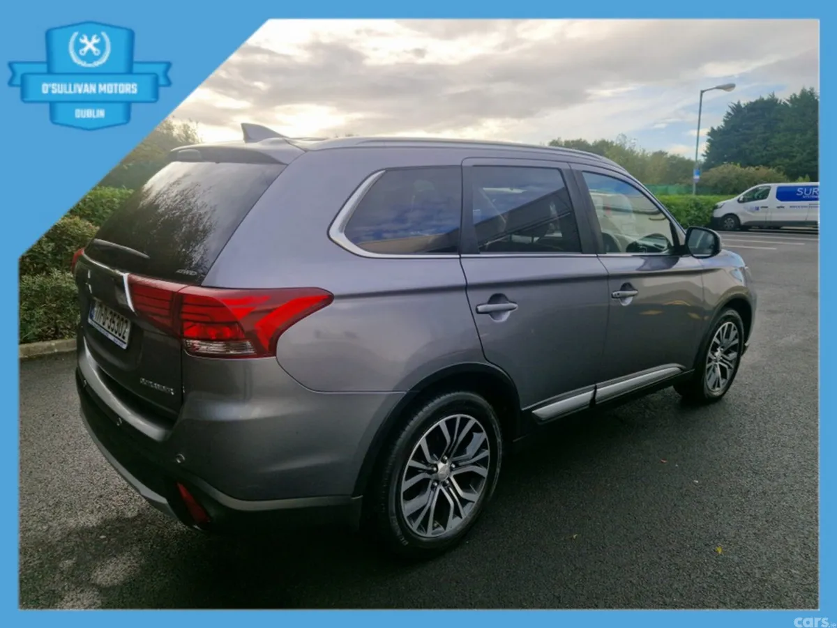 Mitsubishi Outlander Estate, Diesel, 2017, Grey