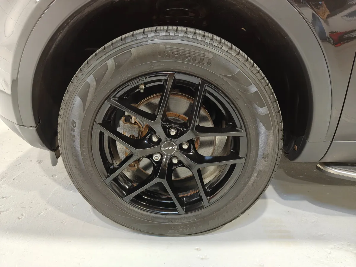 Land Rover Discovery Sport SUV, Diesel, 2017, Black