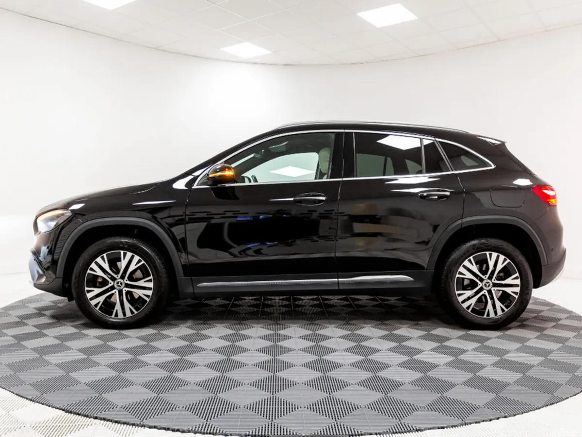 Mercedes-Benz GLA SUV, Diesel, 2024, Black