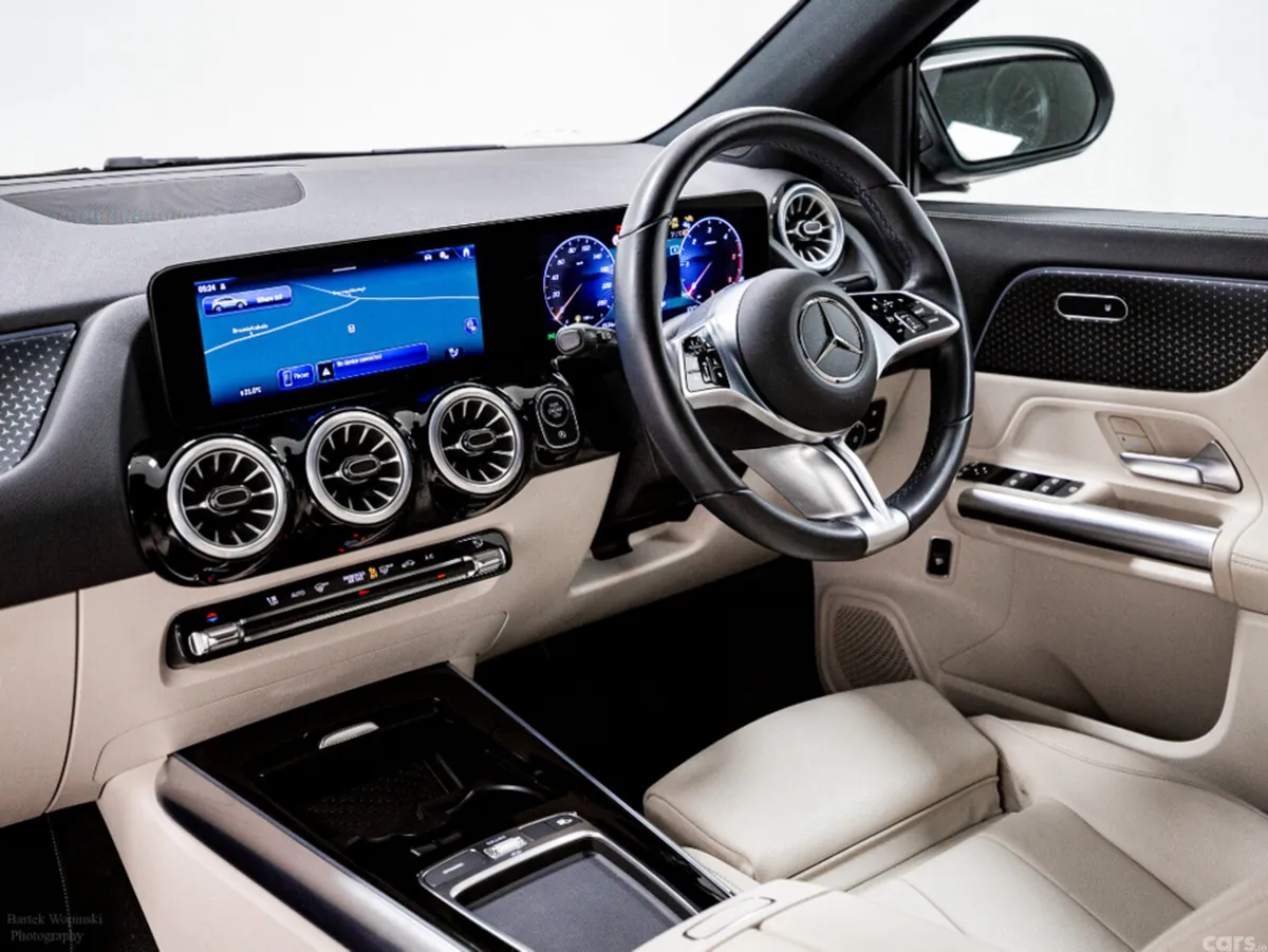 Mercedes-Benz GLA SUV, Diesel, 2024, Black