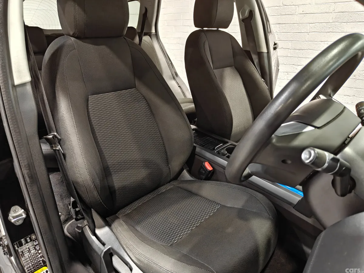 Land Rover Discovery Sport SUV, Diesel, 2017, Black