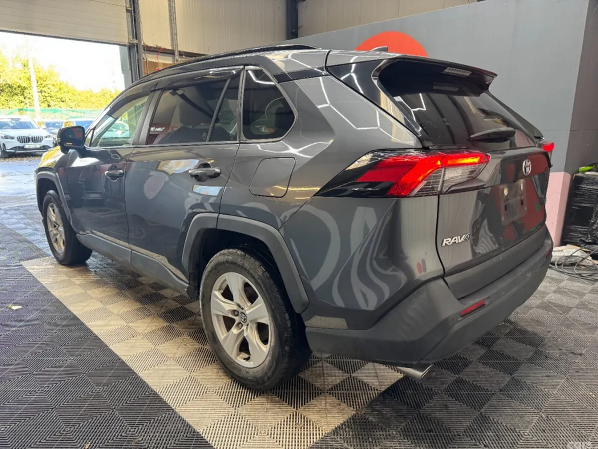Toyota RAV4 SUV, Petrol Hybrid, 2021, Grey