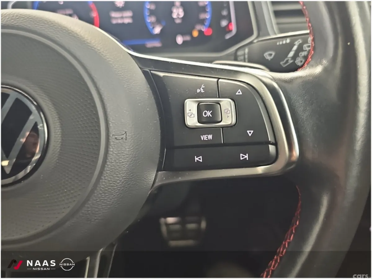 Volkswagen T-Roc SUV, Diesel, 2021, White