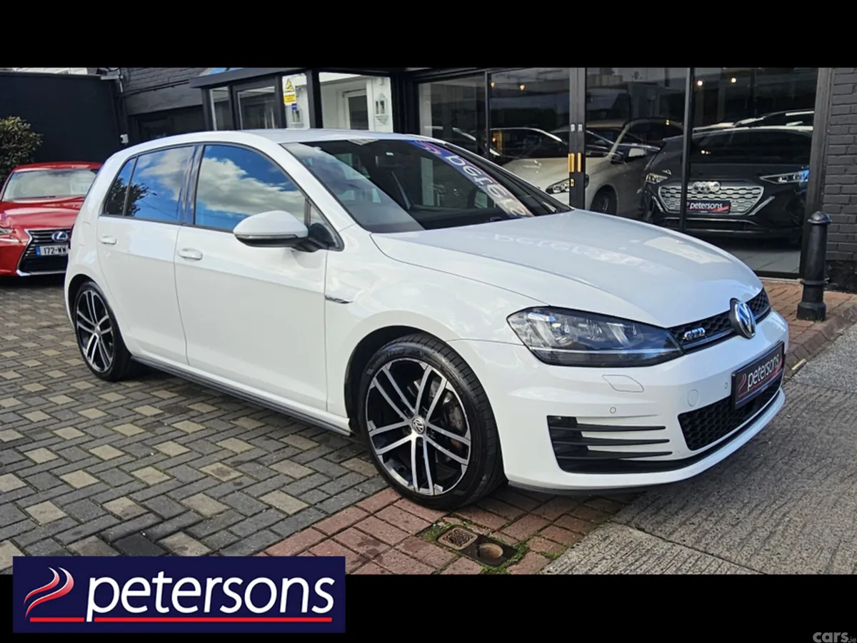 Volkswagen Golf Hatchback, Diesel, 2016, White
