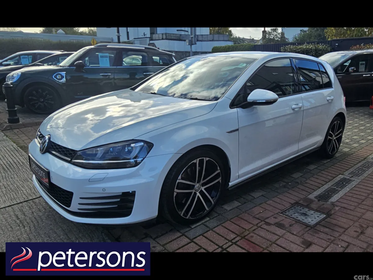 Volkswagen Golf Hatchback, Diesel, 2016, White