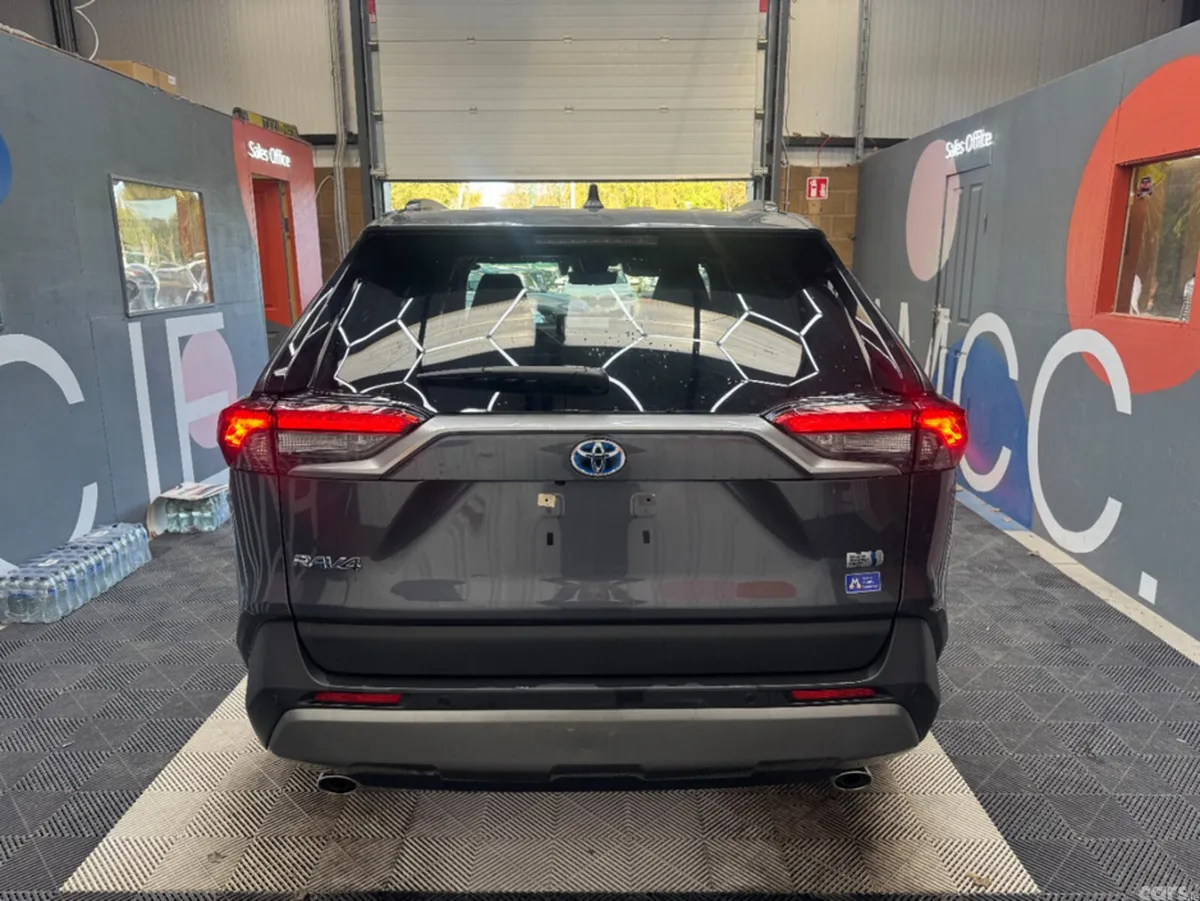 Toyota RAV4 SUV, Petrol Hybrid, 2024, Grey