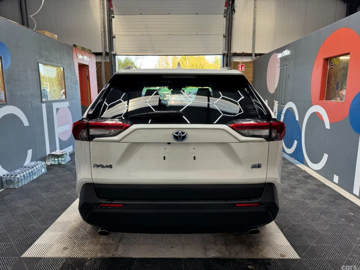Toyota RAV4 SUV, Petrol Hybrid, 2020, White
